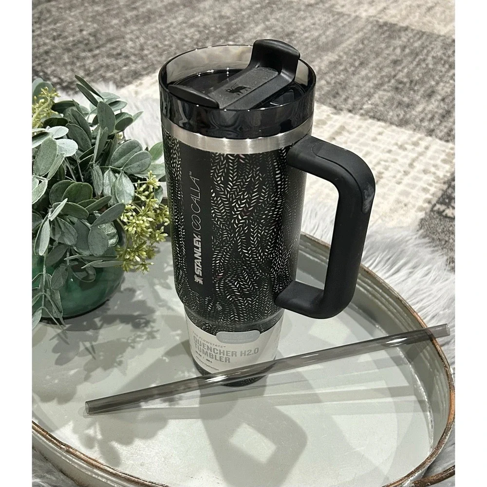 Stanley x Calia 30oz‎ Flowstate Quencher H2.0 Tumbler Black Serpent Brand New - Picture 3 of 4